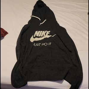 Used thin sweater